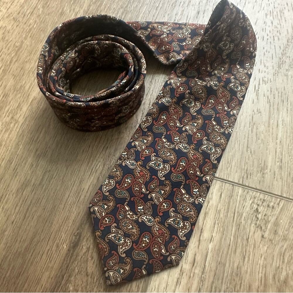 Ted Lapidus Paris‎ Paisley Patterned Tie, Burgundy, Navy